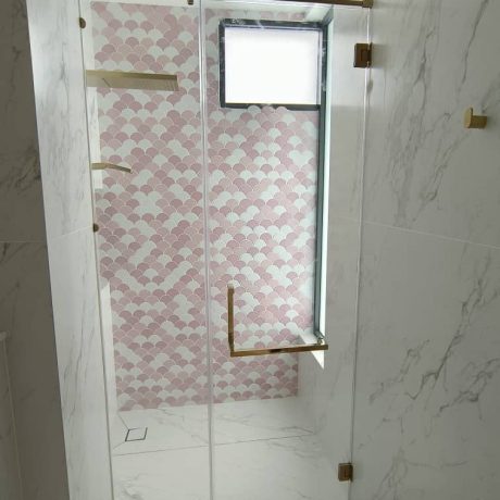 Shower-Glass-2023-04