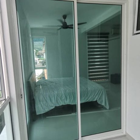 aluminium-high-performance-sliding-door