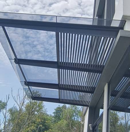 modern-tempered-skylite-glass